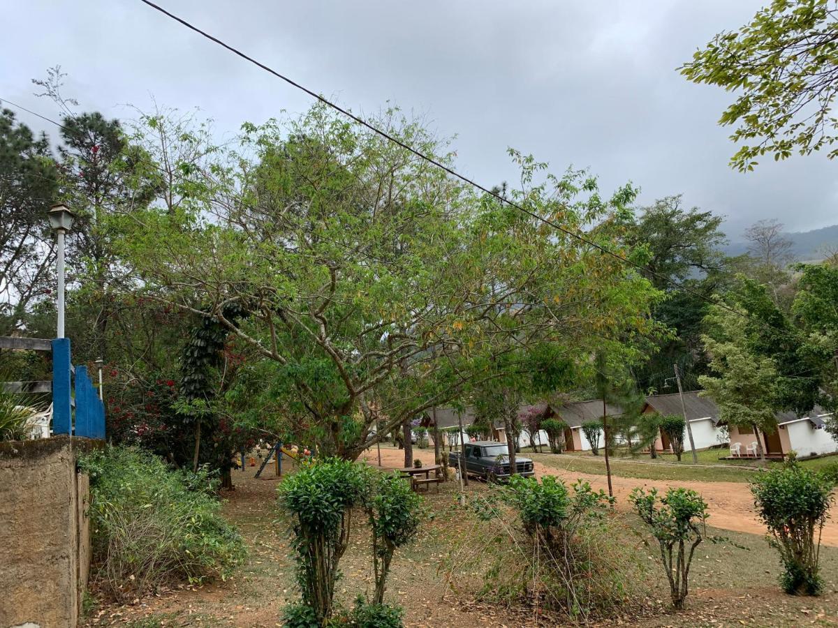 Pousada & Camping Serras Verdes Conservatória المظهر الخارجي الصورة